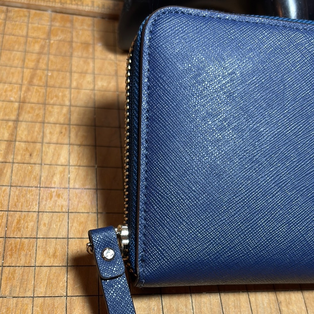 kate spade Safiano Leather Wallet Navy Dark Blue Zip Around 8”Lx4.25”Hx1”H - Picture 5 of 17